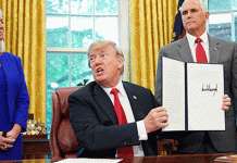 Трамп потпиша указ за прекинување на практиката за разделување на деца мигранти од родители