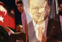 Уапсени тројца германски неформални набљудувачи на изборите во Турција