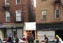 Се урна зграда во Њујорк, една жена повредена