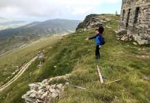 После пет месеци родителите на трагично загинатите планинари Александар и Калина го посетија Кајмакчалан