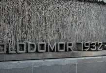 САД им се прудружија на Украинците во одбележувањето на 85-годишнината од масовното изгладнување