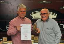 Новинарот на Нова Македонија Ласте Димитриевски, добитник на наградата „13 Ноември“