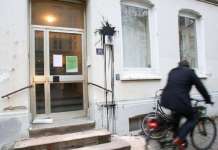 Куќата на заменикот на Меркел нападната од вандали