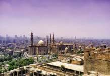 Туроператорите од Белгија ги прекинуваат летовите кон Каиро