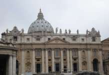 Припадник на ИД сакал да ја крене во воздух Базиликата Свети Петар