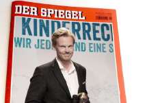 Новинарот на „Шпигел“ што измислувал стории собирал донации на својата банкарска сметка