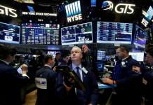 Турбулентен период за индексите на берзата на Волстрит