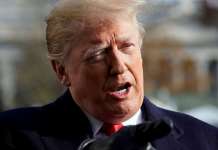 Трамп не се откажува од битката за ѕидот