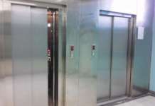 Се откачи лифт во Аеродром во кој биле мајка и дете