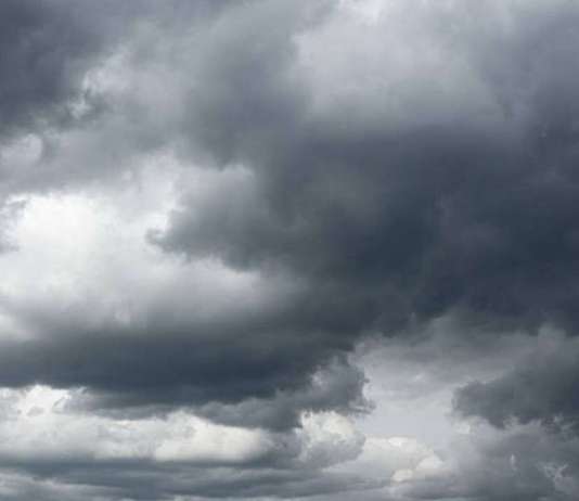 Променливо облачно со локален слаб снег во северозападните и северните делови