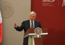 Мексиканскиот претседател нема да се меша во расправите за ѕидот