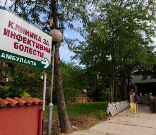Четири лица починаа на Инфективна, потврдени и 26 новозаболени од ковид-19