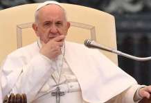 Папата донира половина милион долари за мигрантите во Мексико