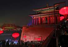 Кина нема да потклекне на надворешниот притисок и покрај новите тарифи на Трамп