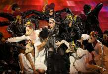 Фалшот на Мадона ги засени нејзините политички пораки