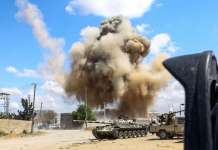 Камп на Хафтар во Либија цел на џихадистите од Исламска држава