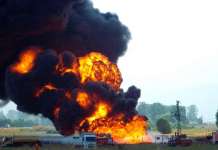 Експлозија на цистерна во Нигер, 55 луѓе го загубија животот