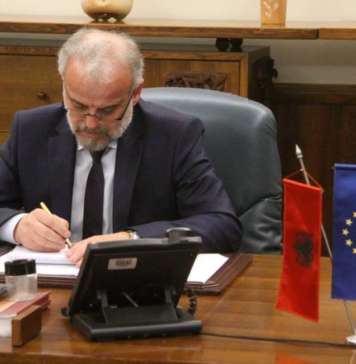 За реконструкцијата предложена од премиерот ќе се дискутира в среда во Собранието