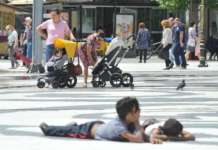 Македонија отстапува пред белата чума