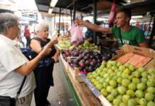 Цените на овошјето и на зеленчукот уриваат рекорди