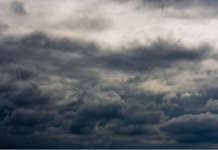 Облачно време со локален дожд
