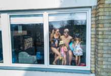 Литванец со дрон ги фотографира луѓето во самоизолација