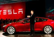 „Црвената пилула“ на Маск ги подзамисли и неговите најверни обожаватели