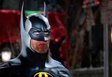 Мајкл Китон во преговори да се врати како Бетмен