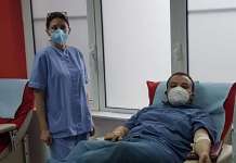 Доктор донира крвна плазма за да спаси пациент