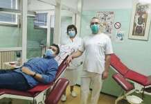 Уште еден доктор даруваше крвна плазма