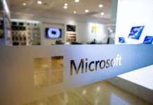 „Мајкрософт“ сака да го купи „ТикТок“, Трамп се противи