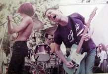 Почина гитаристот од „Ред хот чили пеперс“, Џек Шерман