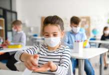Половина од децата можеби се имуни на ковид-19