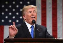 Трамп го нападна Врховниот суд поради пребројување гласови