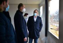 Филипче: Монтажните болници се поставуваат со одлична динамика