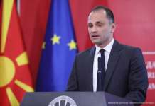 Филипче: Постапката за изградбата на клинички е транспарентна