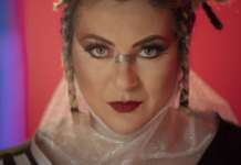 Мијата дебитираше како режисер во спотот за песнатa „Маска“