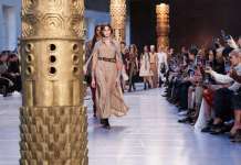 Каква мода носи париската модна недела