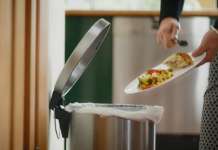 Една петтина од храната произведена во светот завршува во ѓубре