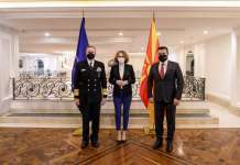 Заев и Шекеринска се сретнаа со адмиралот Бурк