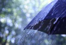 Утре променливо облачно време со пороен дожд