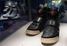 Патики на Канје Вест продадени за рекордни 1,8 милиони долари