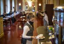 Бектеши: Угостителските објекти да не прават залихи во следните два дена