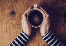 Четири причини зошто да пиеме обично црно кафе