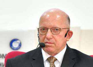 Новите правила за влез во Шенген ни создаваат сериозни проблеми, ќе влијаат многу лошо на бизнисот, вели Азески