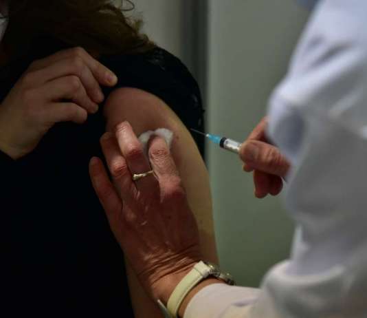 Од денеска вакцинација и во малата сала на СЦ „Борис Трајковски“