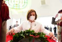 Владина делегација положи цвеќе на историските спомен-обележја посветени на Илинден во Крушево