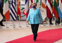 Германија бира наследник на Меркел