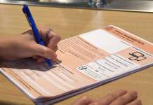 Австралија ја разобличи грчката асимилаторска политика