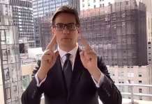 Пендаровски упати честитка на знаковен јазик